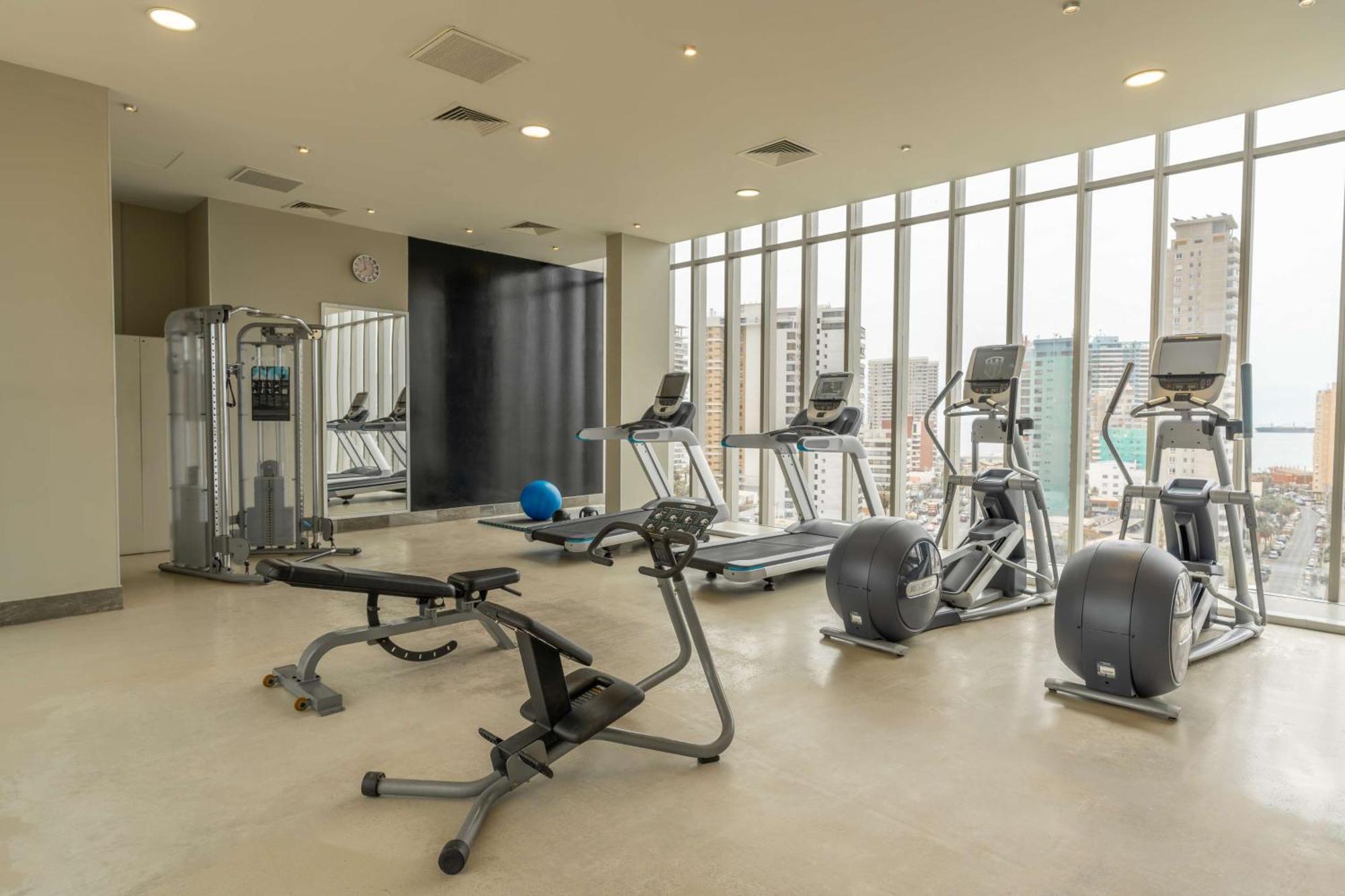 Hilton Garden Inn Iquique Exterior photo