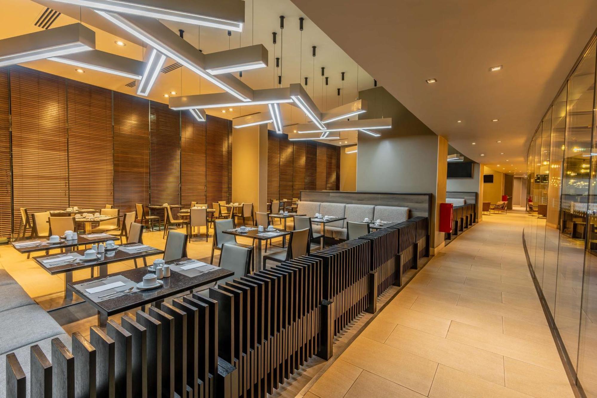Hilton Garden Inn Iquique Exterior photo